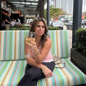 Meet your Posher, Tina